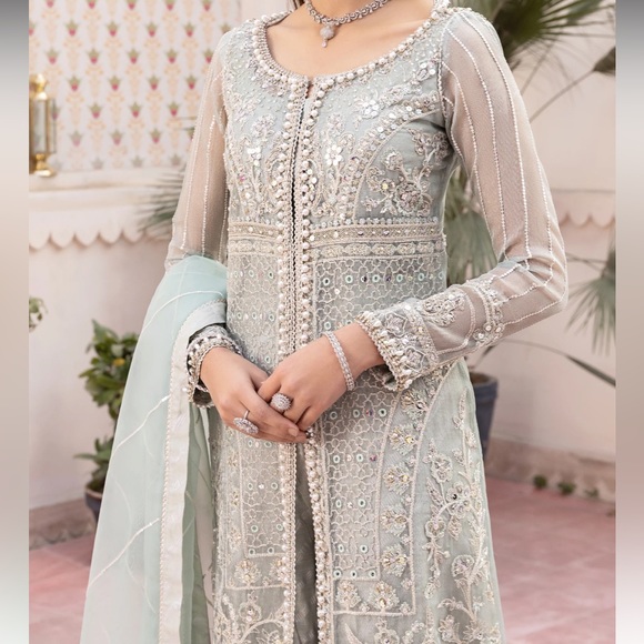 Pakistani brand MaryumnMaria formal wear outfit - Picture 5 of 5